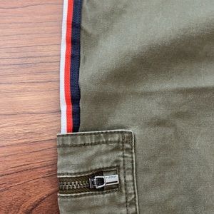 Athleta cargo pants sz 2